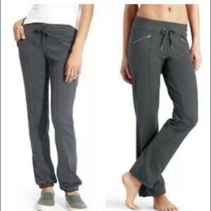 Athleta Metro Slouch Pant - Size Small